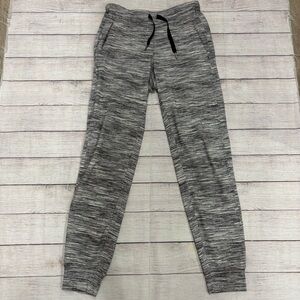 LULULEMON Ready To Rulu Pant/Jogger Size 4